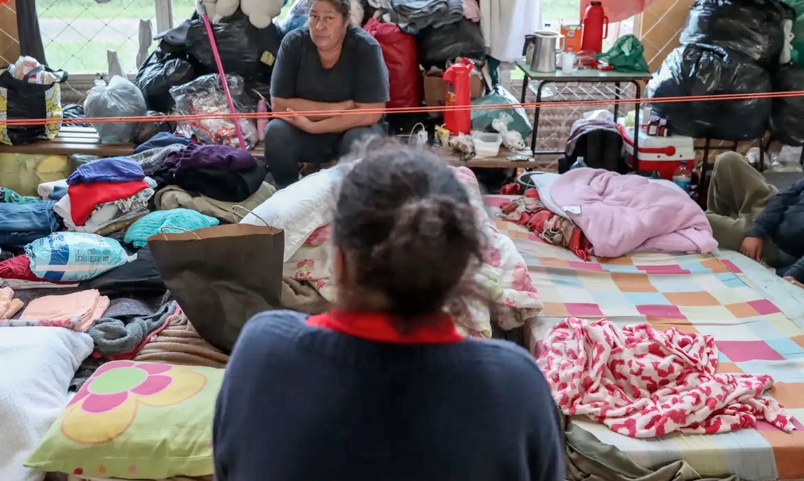 Governo cria site para cadastro das famílias desalojadas ou desabrigadas no RS
